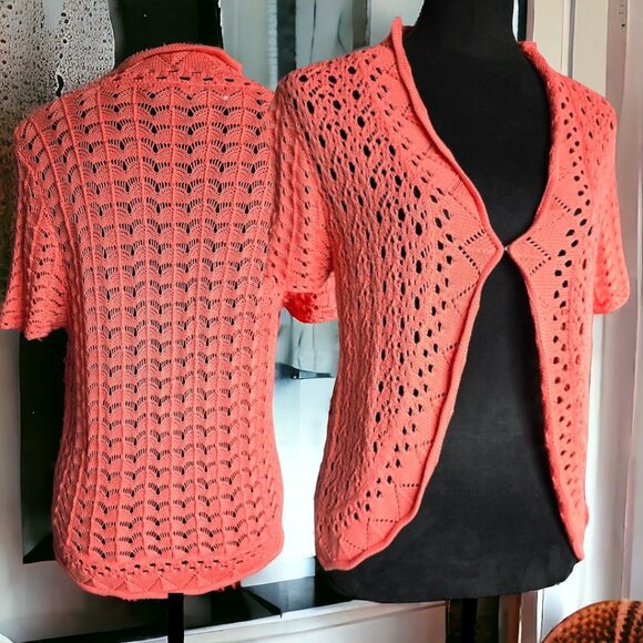 THESIS (M) Coral Short Sleeve Knit One Button Closure Cardigan - Picture 1 of 8